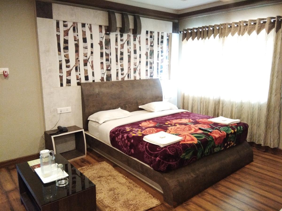Sarkar Palace Утакаманд Экстерьер фото