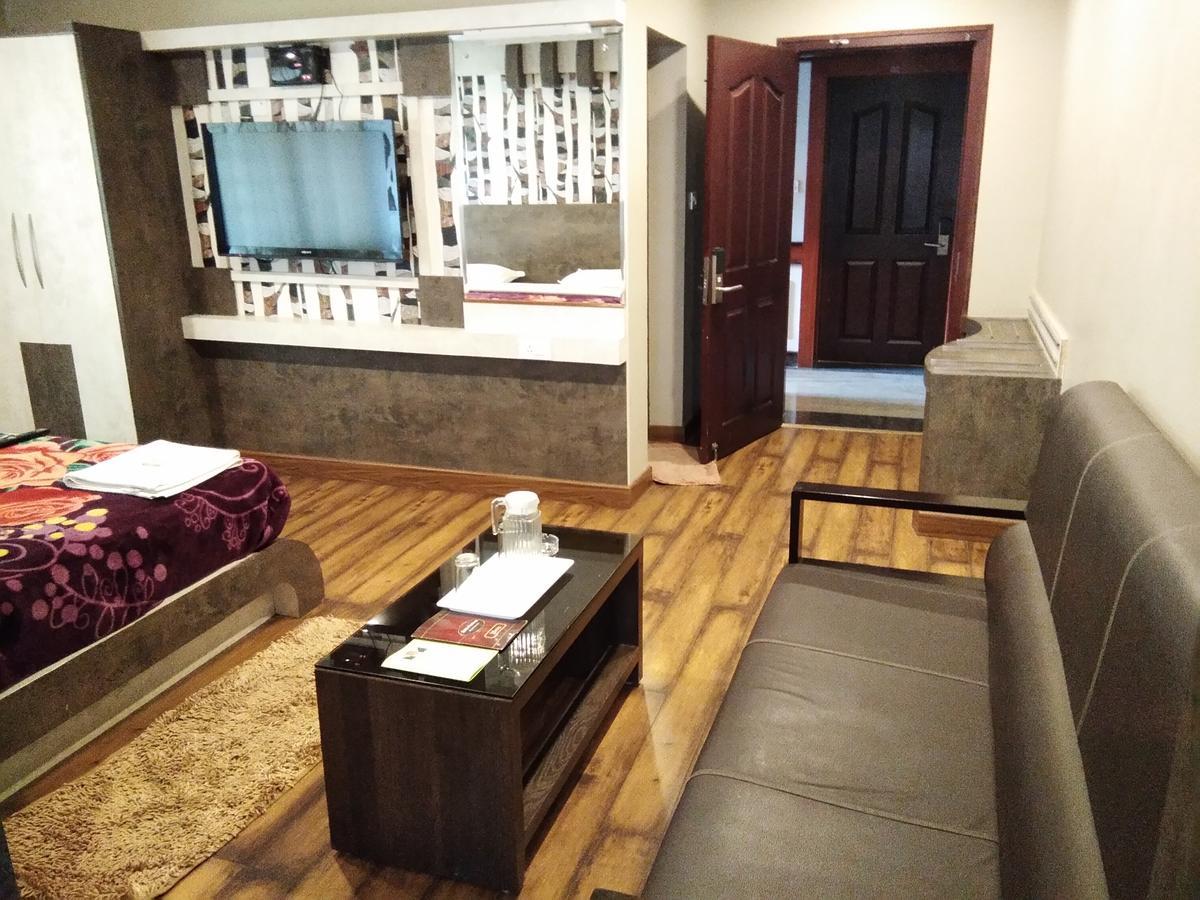 Sarkar Palace Утакаманд Экстерьер фото